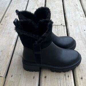 NWT Aquadiva Ad1664 Fold Top Faux Fur-Lined Winter Boots Genuine Leather Size 36